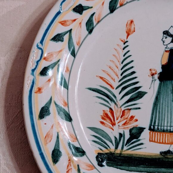 VTG Henriot Quimper 1930s Hand-Painted French Faience Plate 7 5/8” Folk Art - Picture 3 of 4